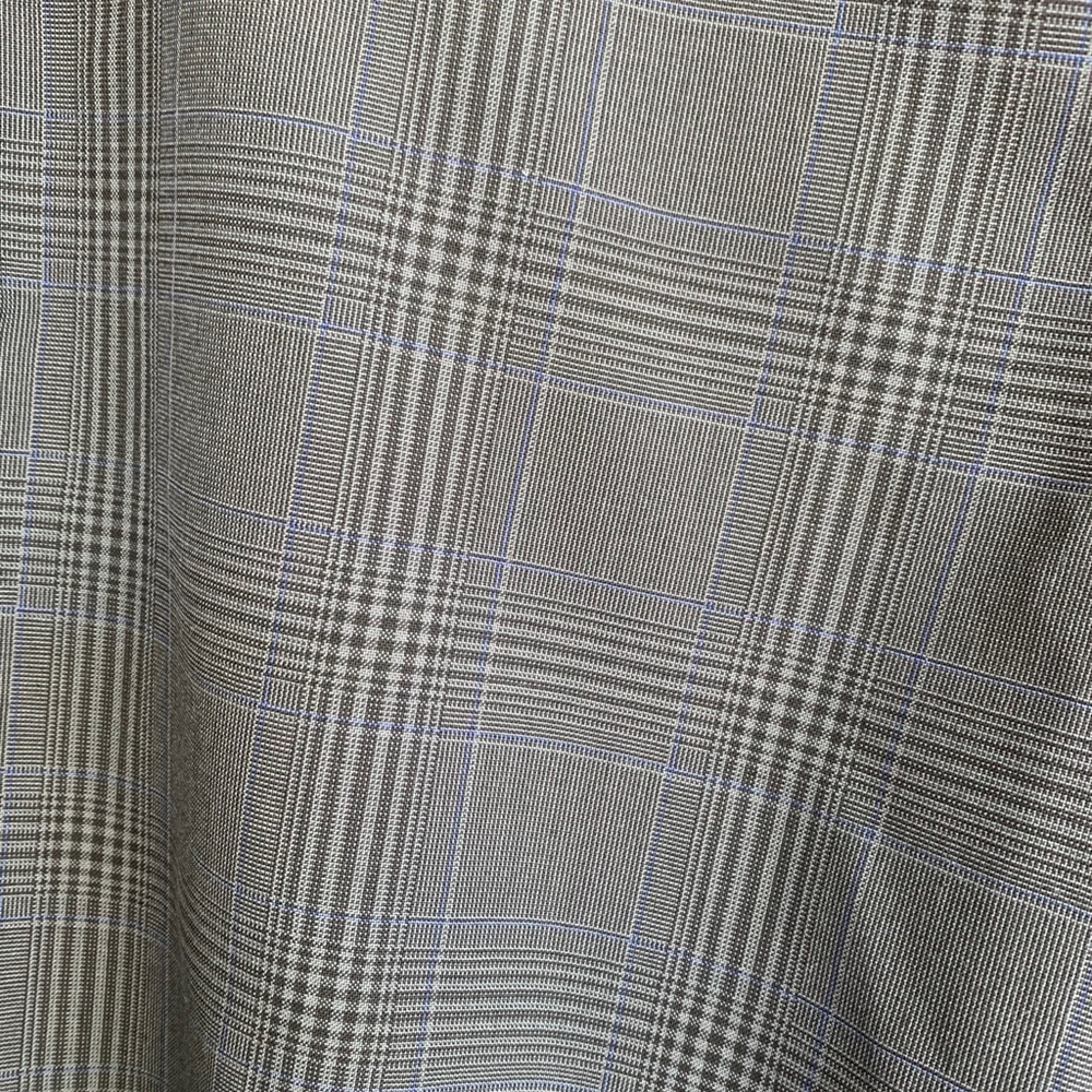 O’NEILL plaid shorts!!!! - Picture 6 of 8